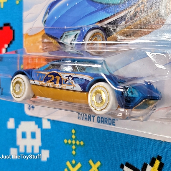 Avant Garde (Blue) - HW Winter - Hot Wheels Basic NOC (2021) - Picture 5 of 6